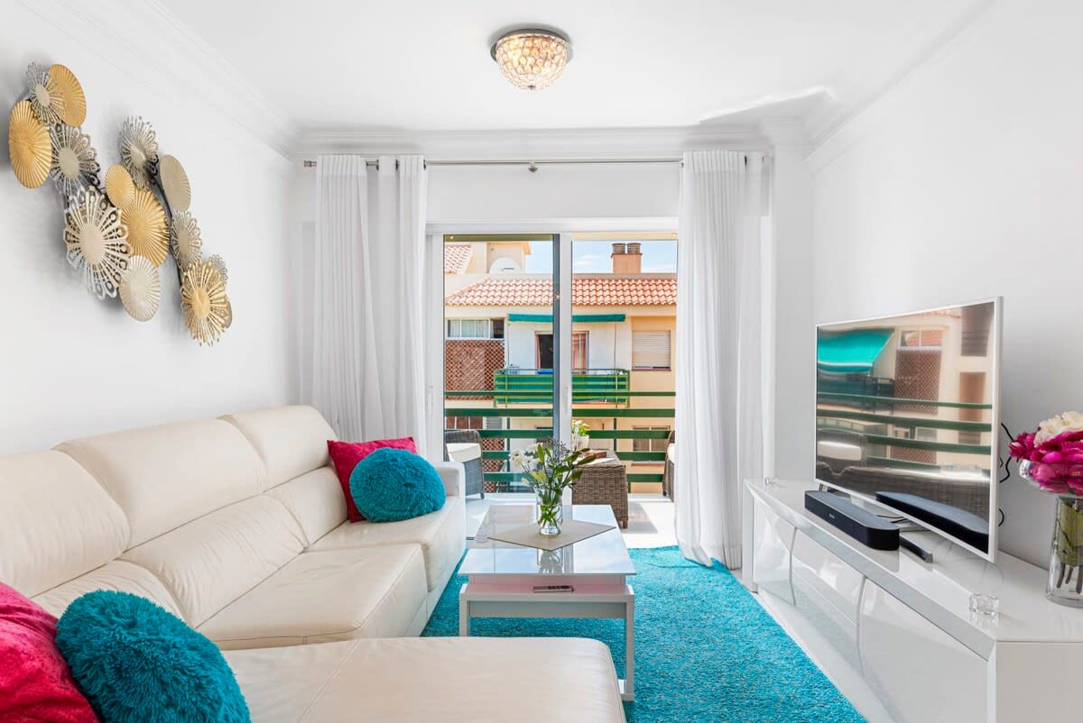 Living Room with Sea-View Terrace, Apple TV Multimedia & Sonos Sound System