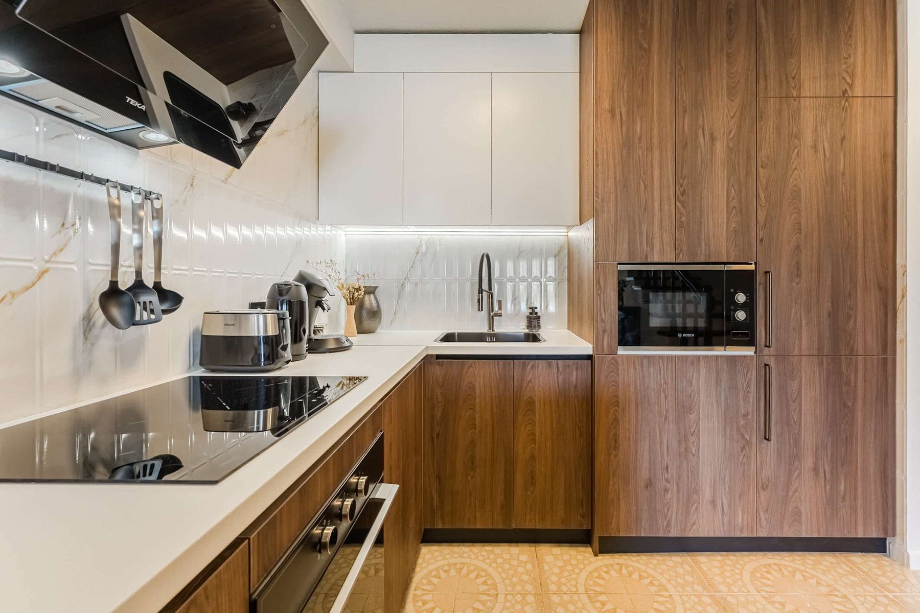 Modern Kitchen with Built-In Appliances — Fully Equipped with Quality Cookware, Sleek Storage & Smart Layout for Easy Meals