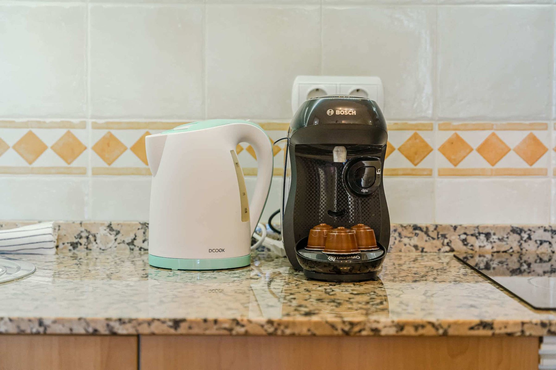 Morning Coffee Essentials – Start the Day with a Brew and Island Vibes