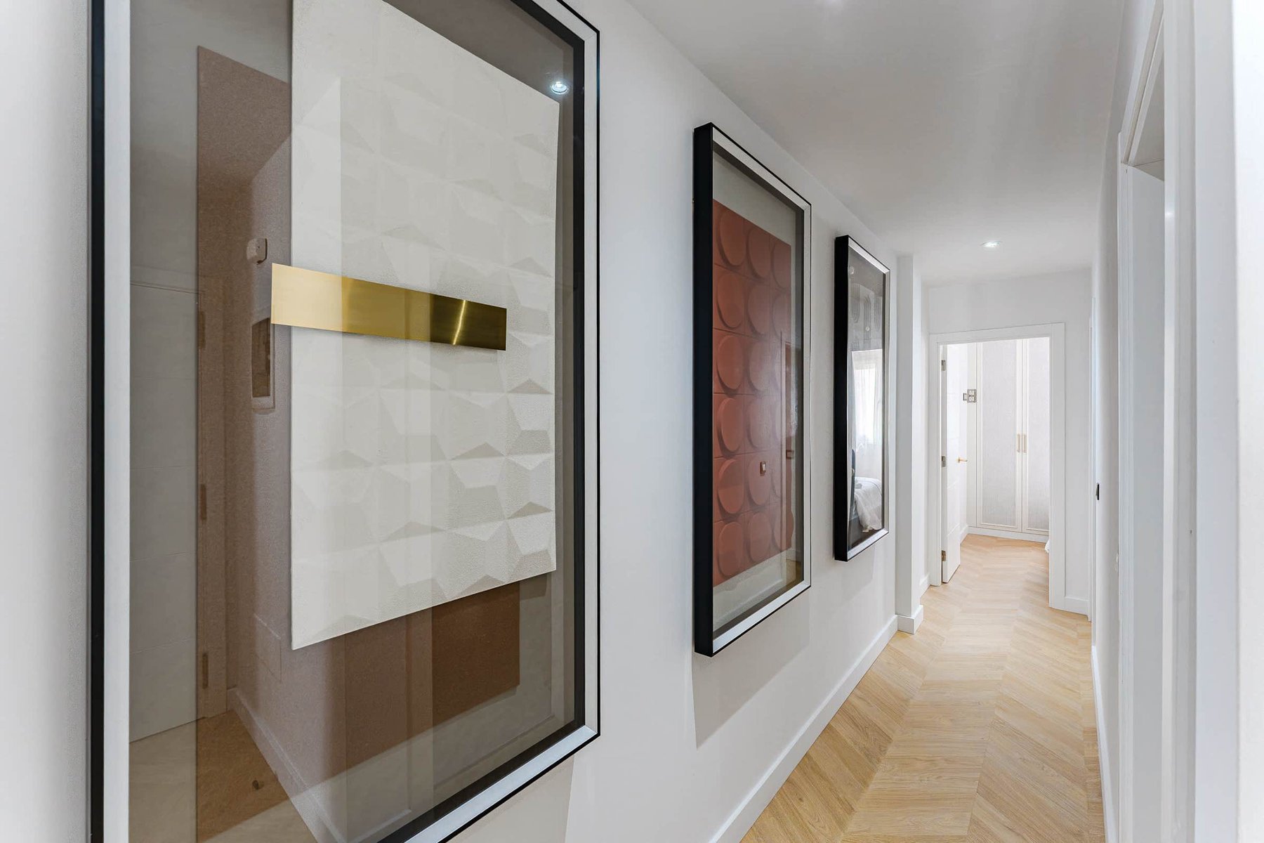 Geometric Graphic Composition – Curated Art for a Boutique Touch