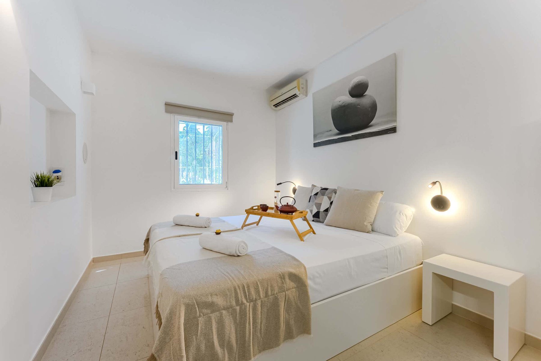 Serene Master Suite with King Bed, Ensuite Walk-In Shower and Soft Neutrals – A Peaceful Space to Unwind and Recharge