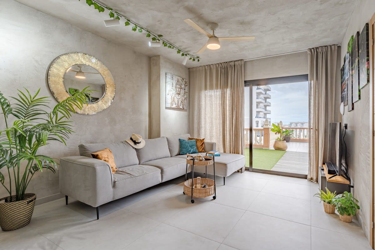 Living Room with Sitting Area, Terrace Apple TV Multimedia & Sonos Sound System