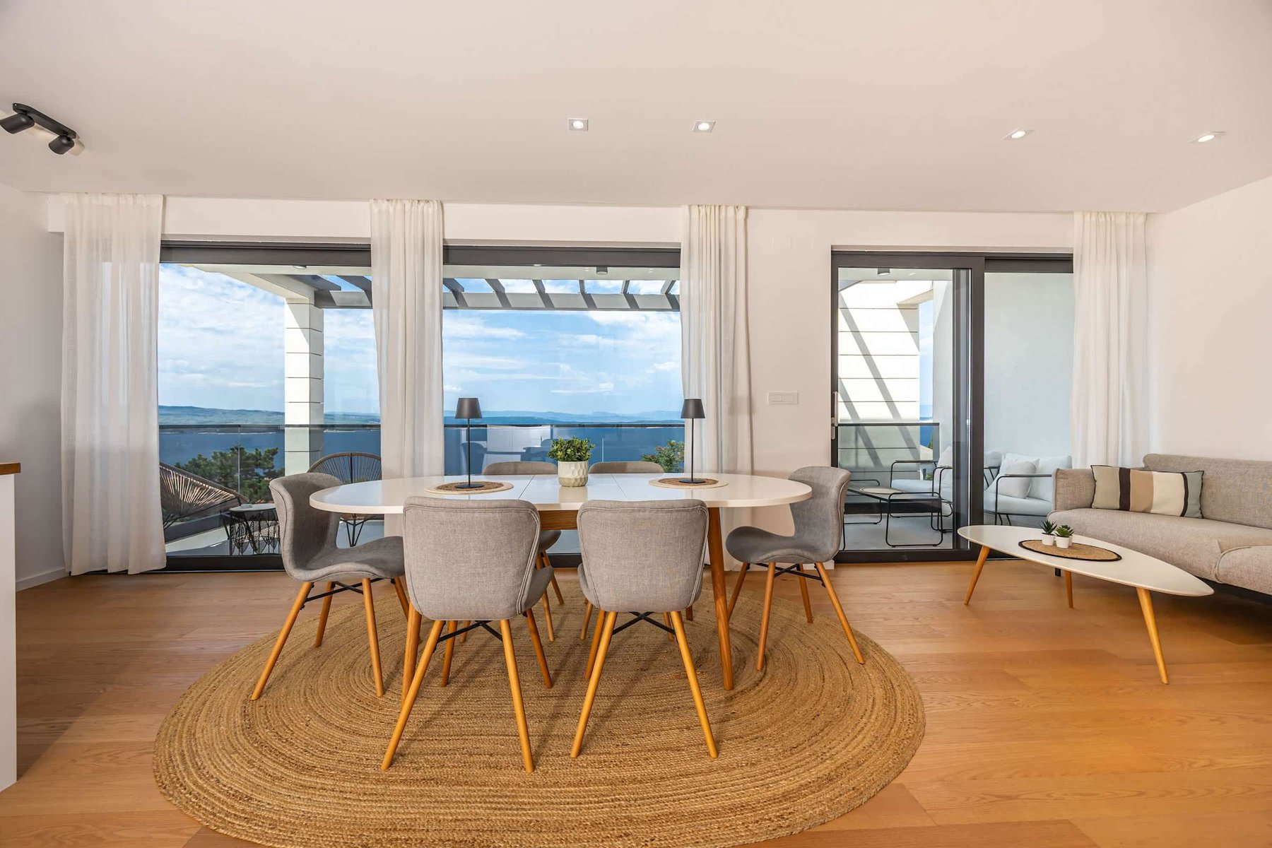 Dining Area with Terrace Access