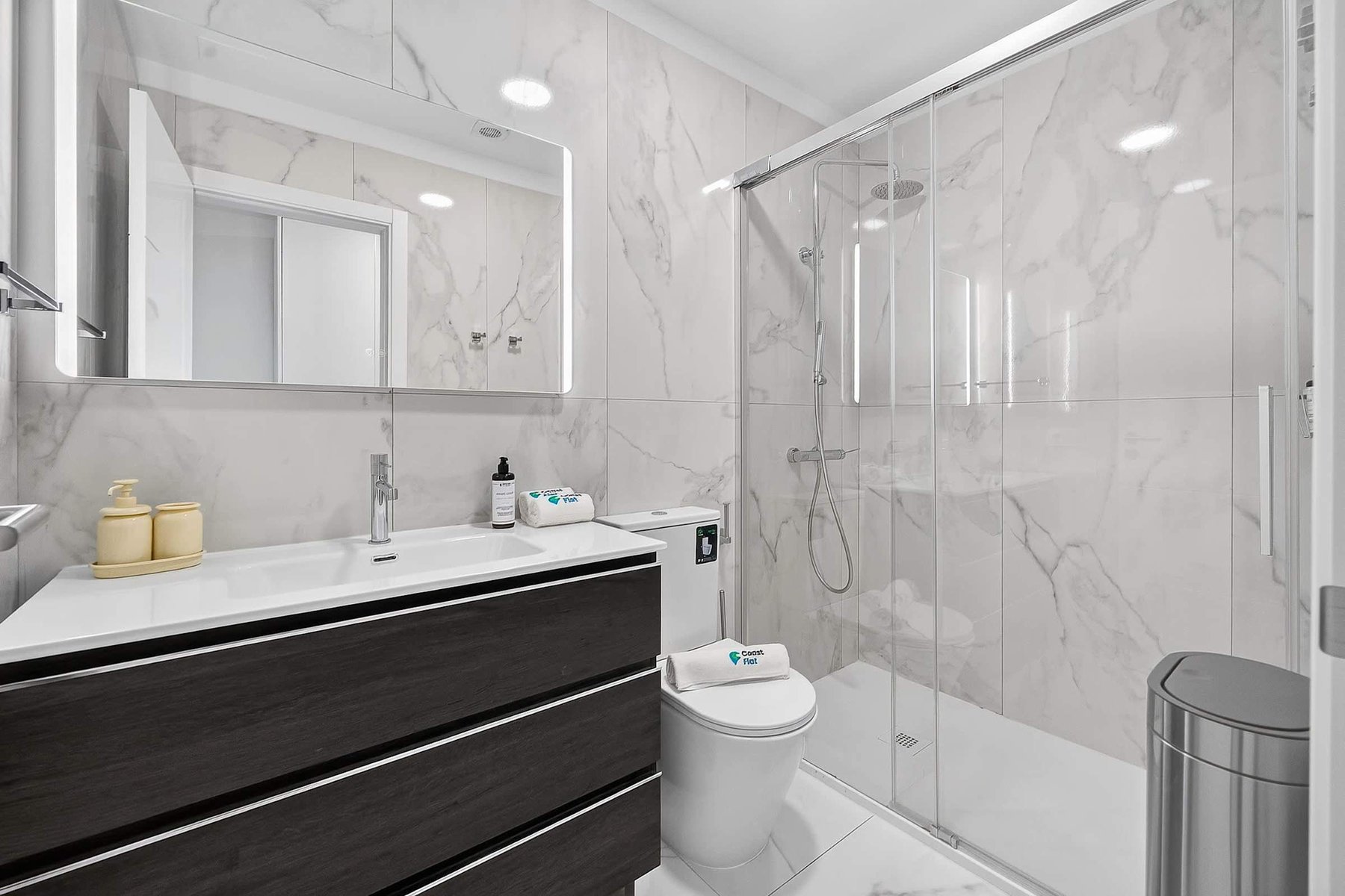 Bathroom with Walk-in Rain Shower