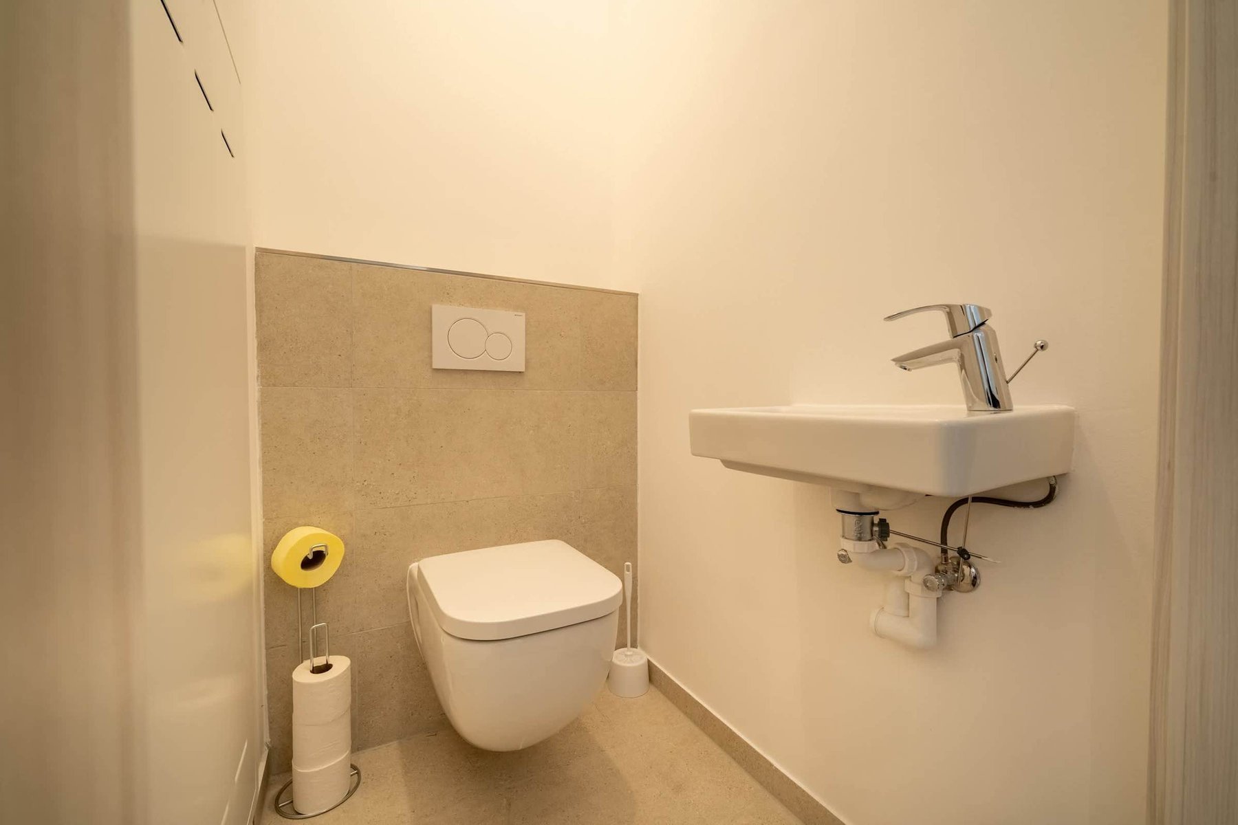 Separate WC